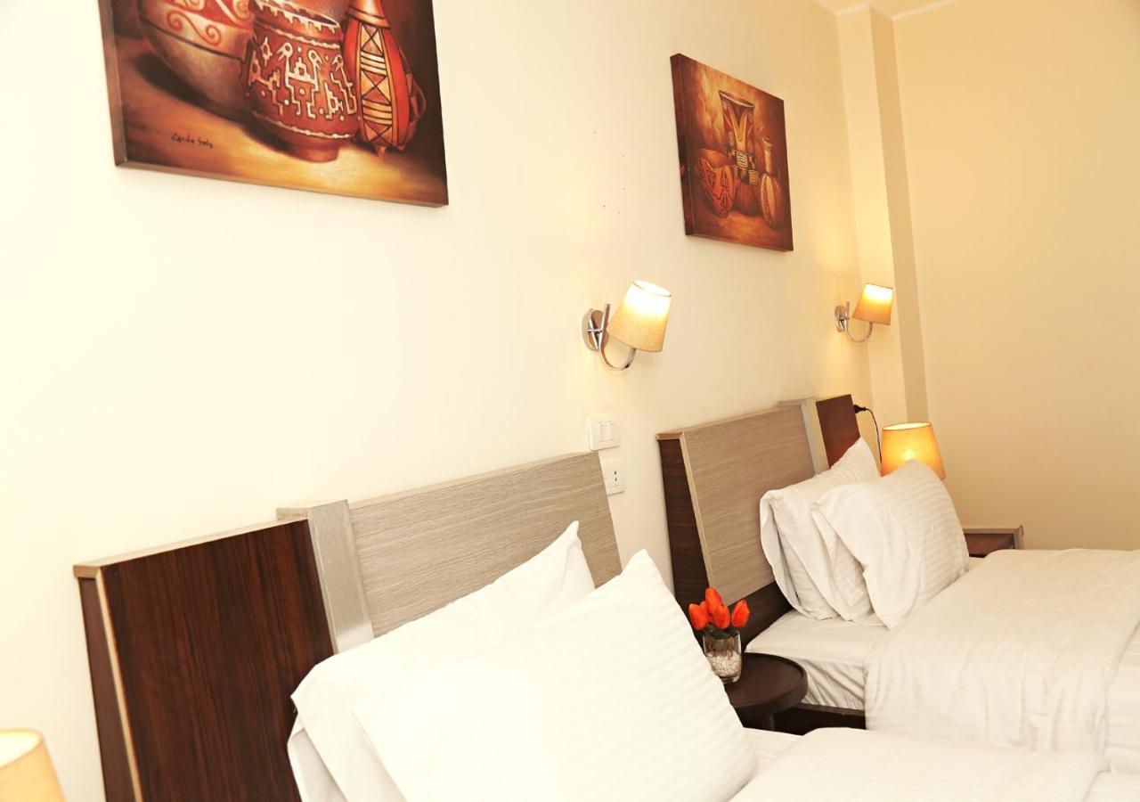 Pyramids Shadow Hotel Кайро Екстериор снимка
